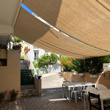 Villa Green 3* Vlorë