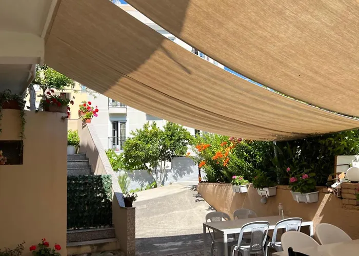 Villa Green 3* Vlorë